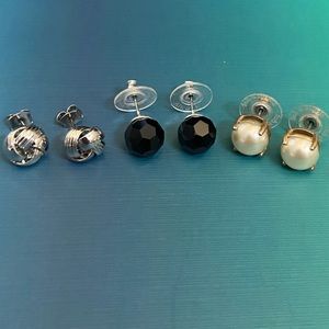 Stud earrings, 3 pairs